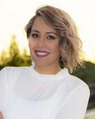 Shima Derakhshanfar profile image